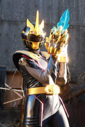 No.1 Sentai Gozyuger episode 5 Sub Indonesia