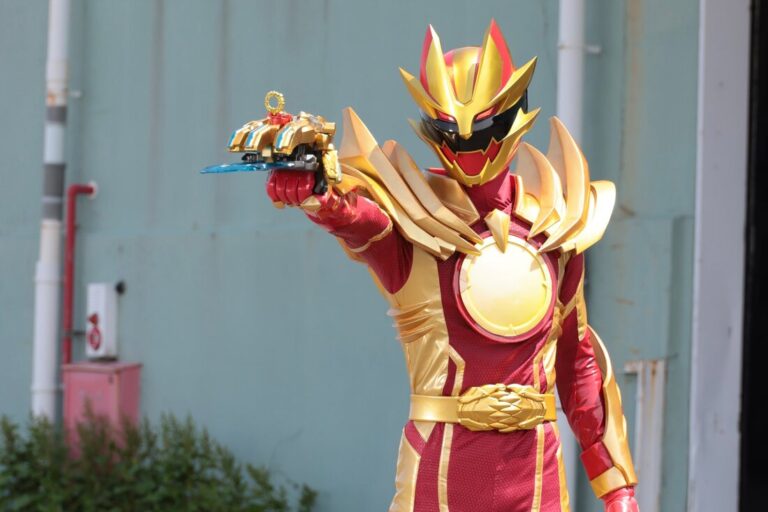 No.1 Sentai Gozyuger episode 23 Sub Indonesia