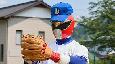 No.1 Sentai Gozyuger episode 35 Sub Indonesia